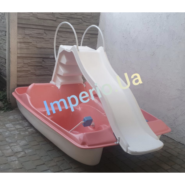 Катамаран "Optima" кораловий з гіркою – ідеальний вибір для відпочинку та бізнесу
