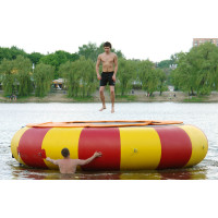 Водний батут для дітей